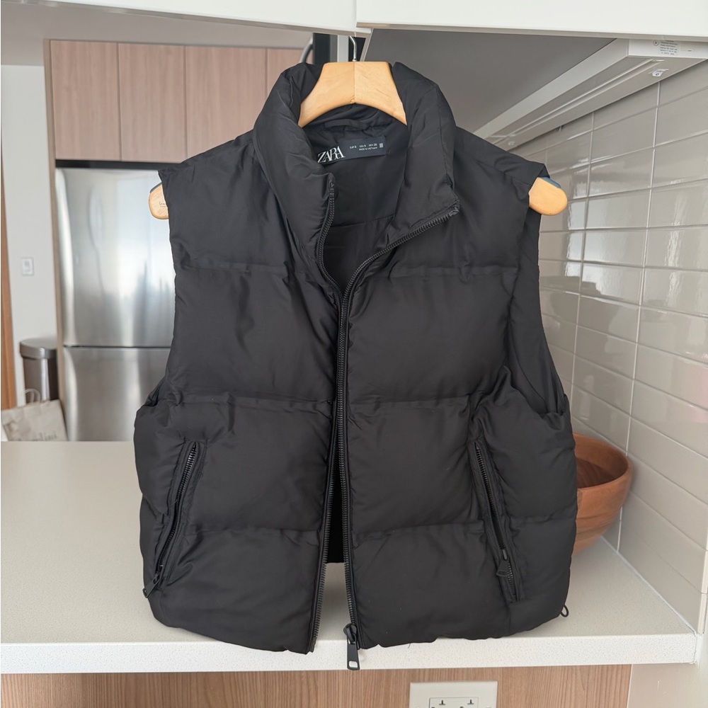 Zara Black Quilted Vest
